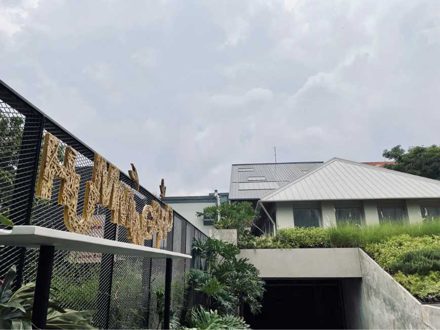 Hummingbird Eatery & Space