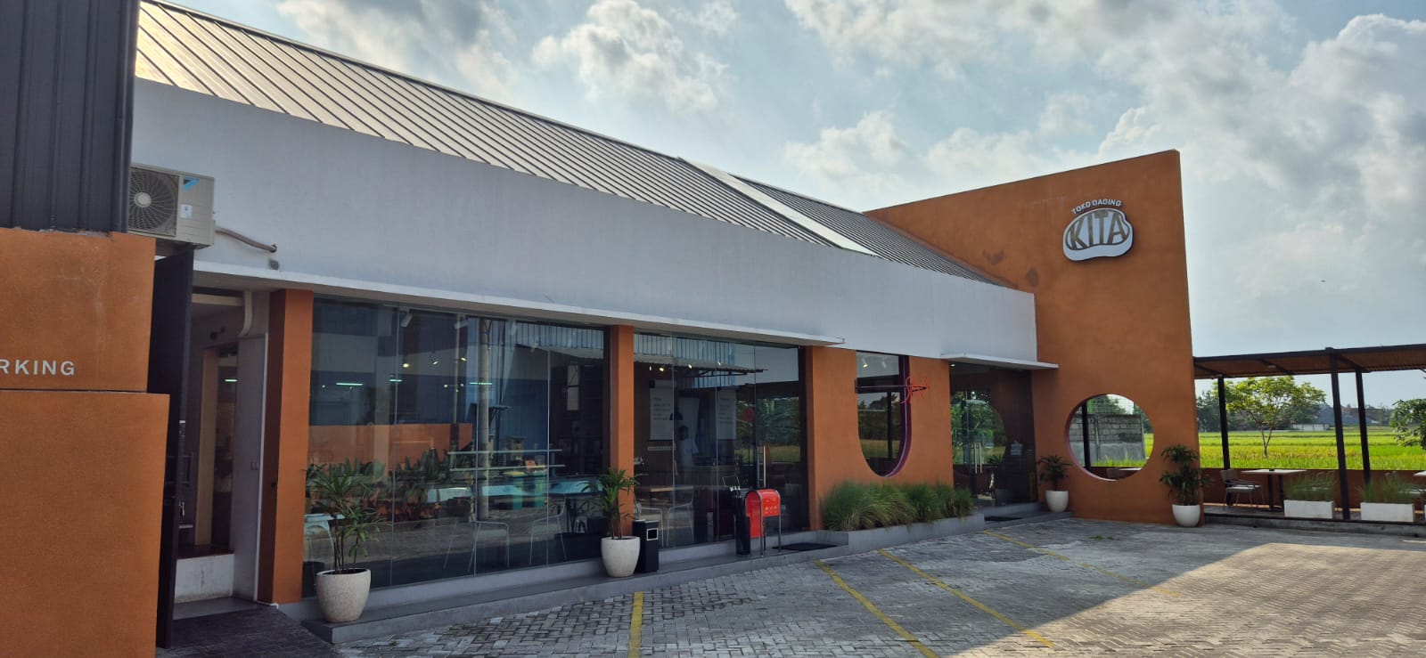 Sakeca by Toko Daging Kita