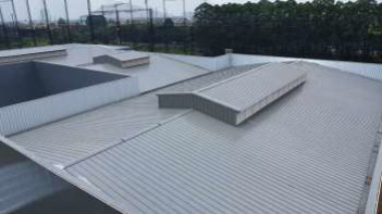 PRESTIGIOUS SOCIAL CLUB WITH INNOVATIVE ROOFING